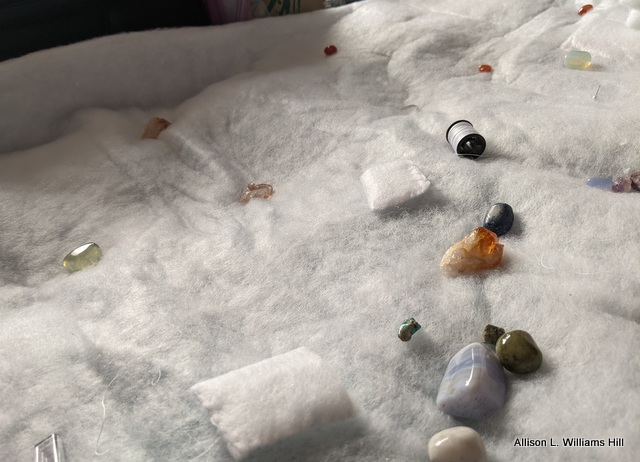 multi-dimensional objects in-vesica.com In-Vesica Art Design Energy Allison-L-Williams-Hill-In-Vesica-Crystal-Mat-bed-5